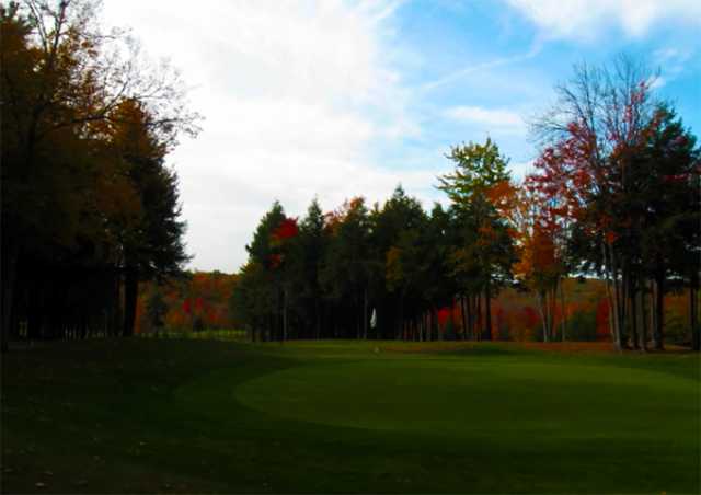 Tall Pines Players Club In Friendsville